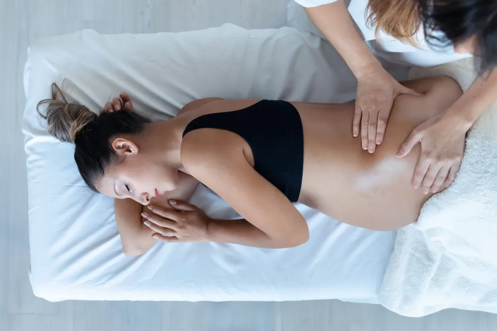Ostéopathe femme enceinte à Aix-en-Provence